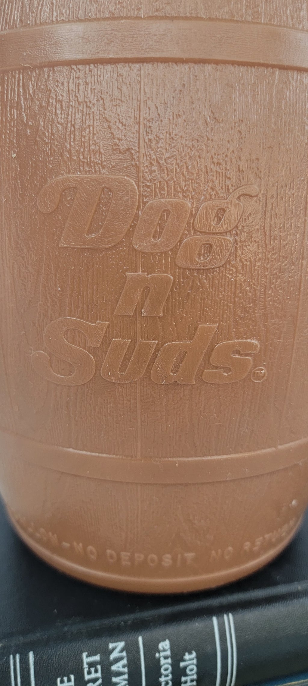 Dog n Suds Root Beer Barrel