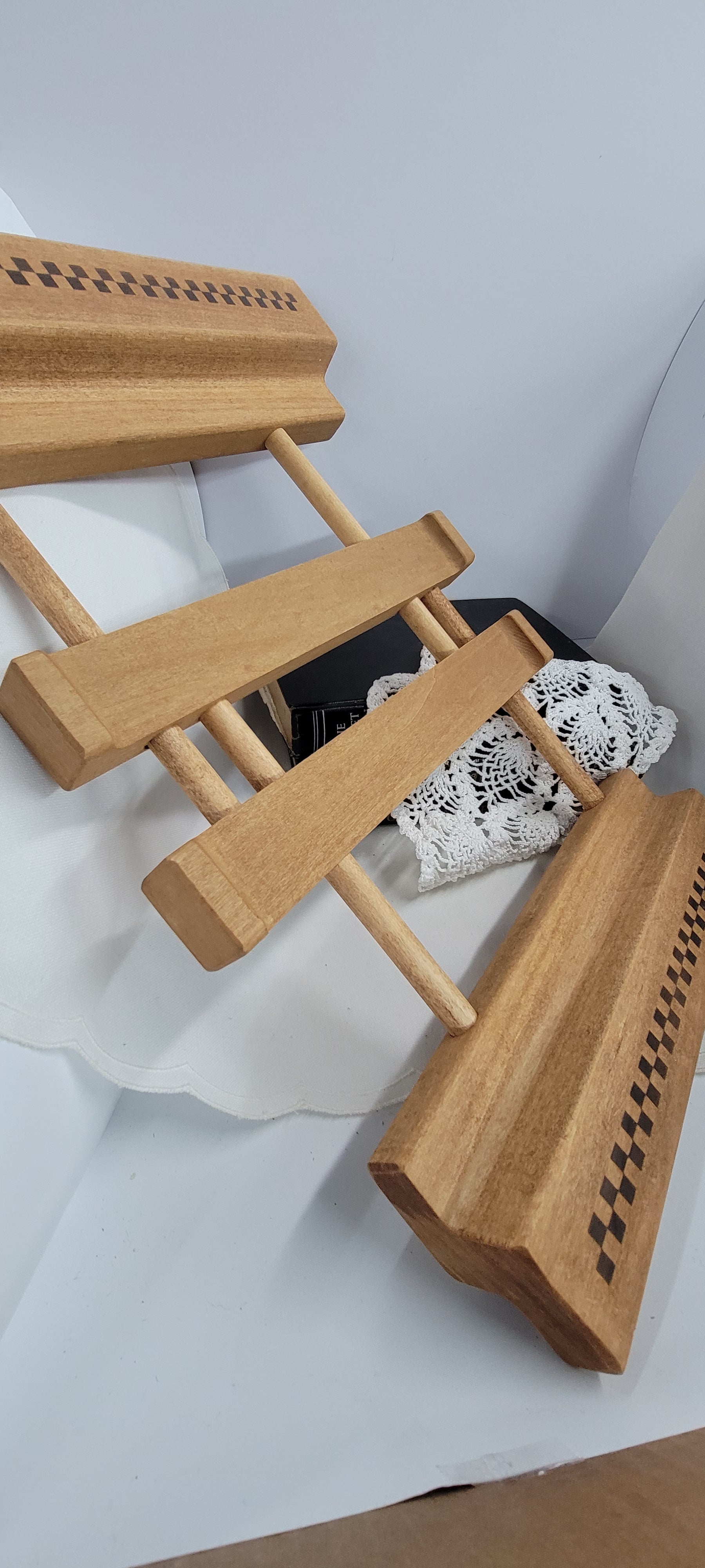 Pampered Chef Wooden Recipe Holder