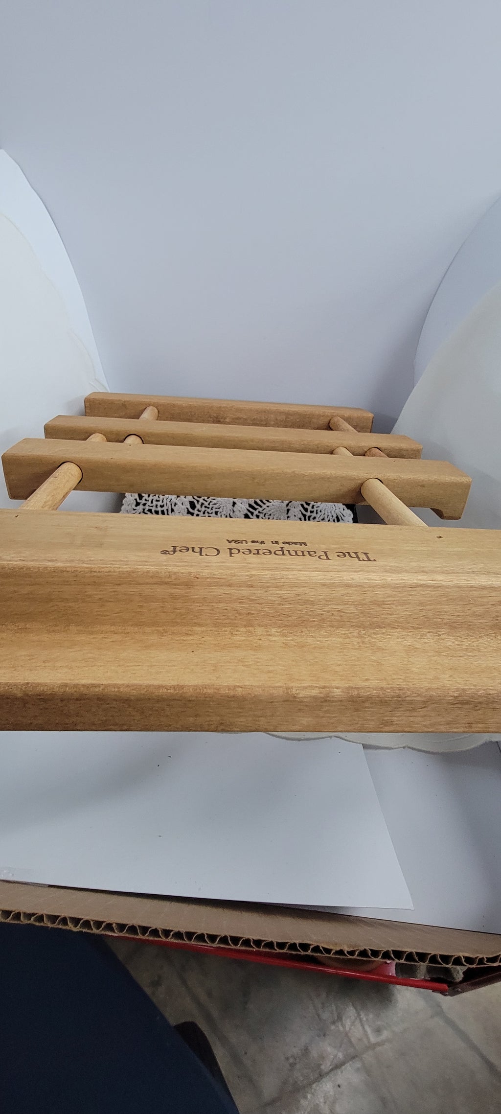 Pampered Chef Wooden Recipe Holder