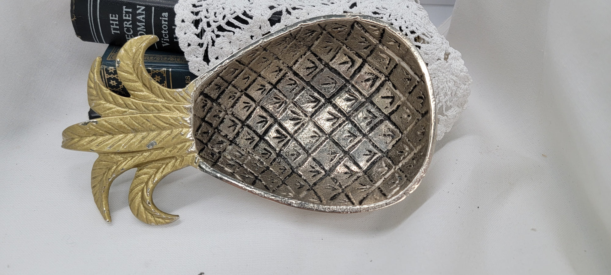 Metal Pineapple Decorative Bowl