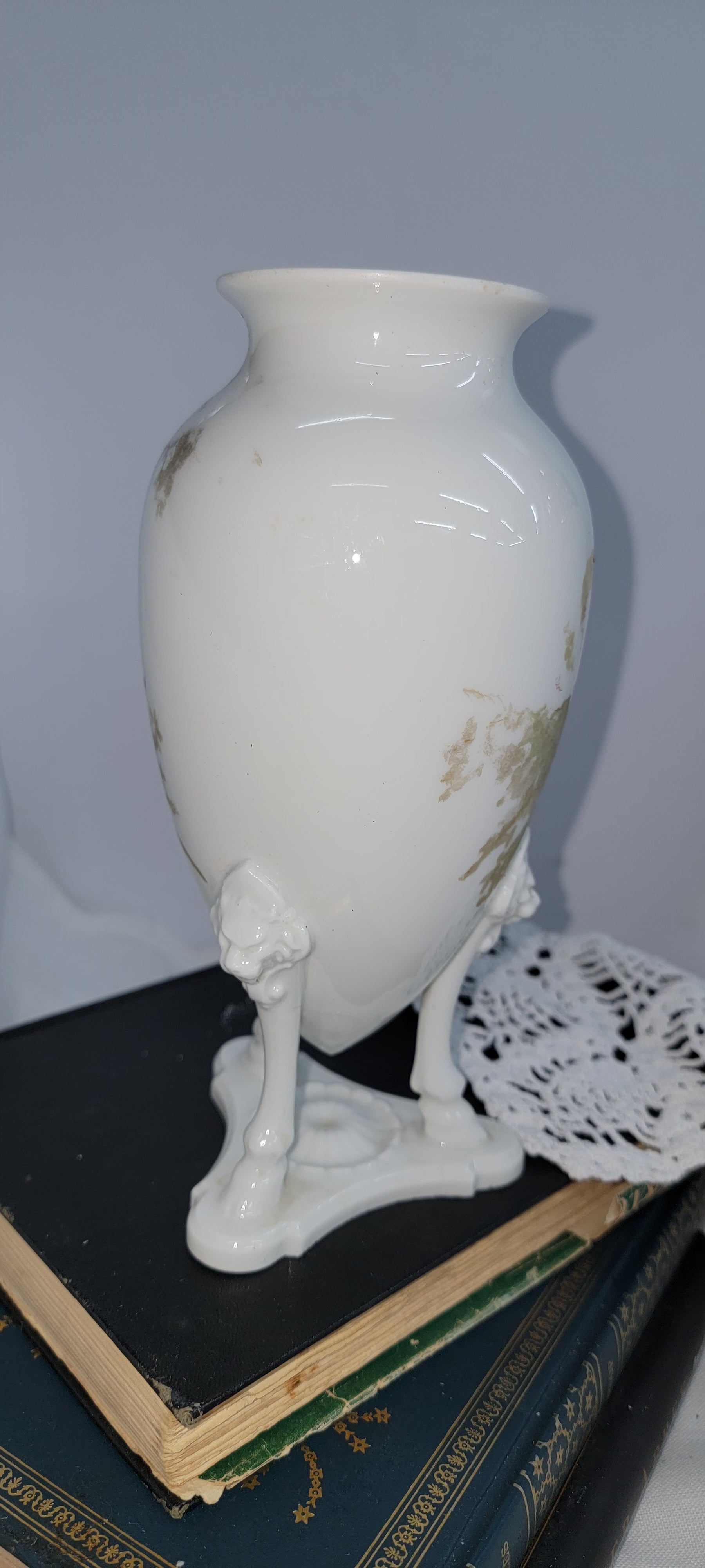 Antique Porcelain Vase with Cherub Design