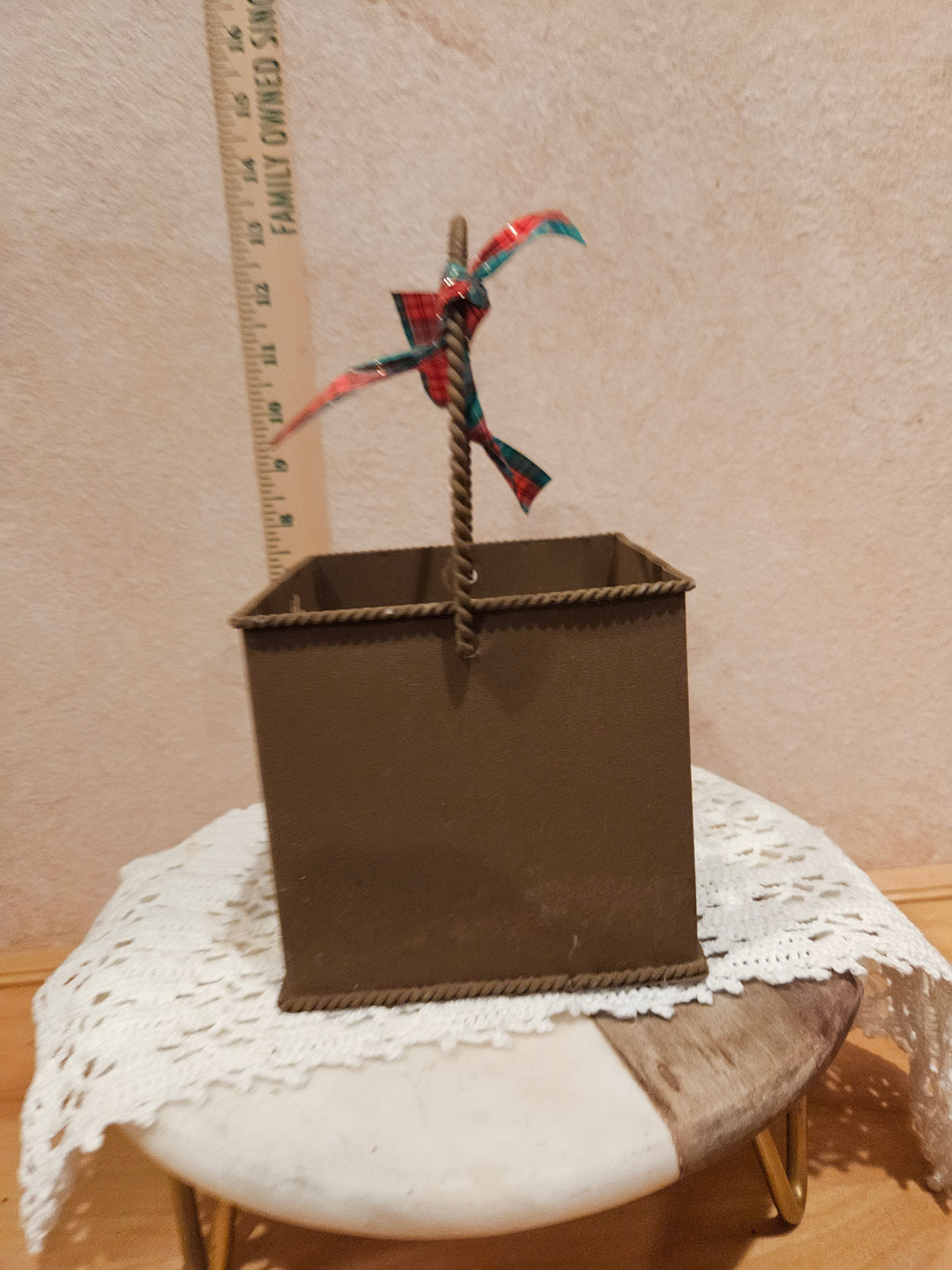 Decorative Snowflake Basket with Ribbon