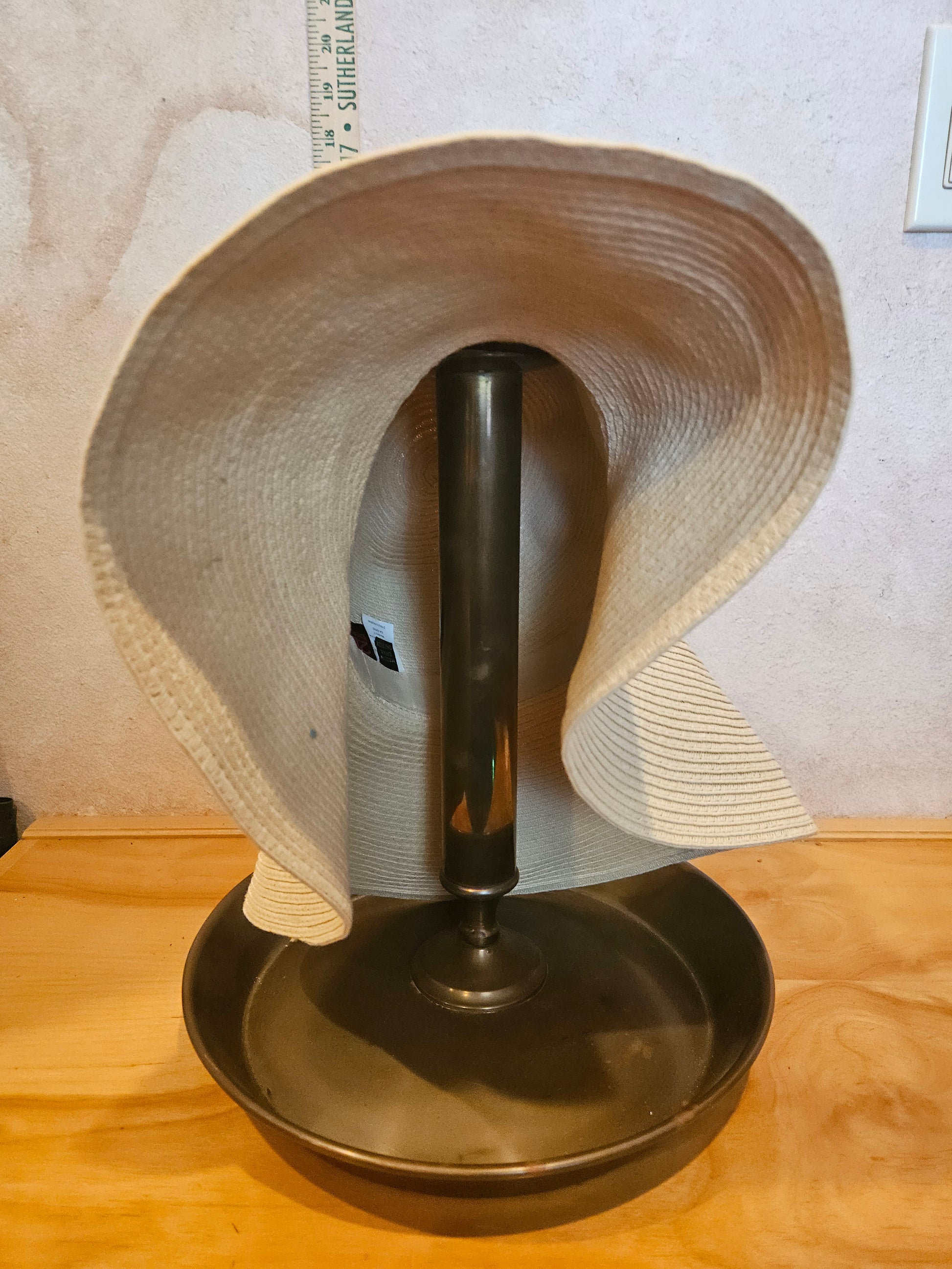 2B Bebe Women's Wide Brim Straw Hat