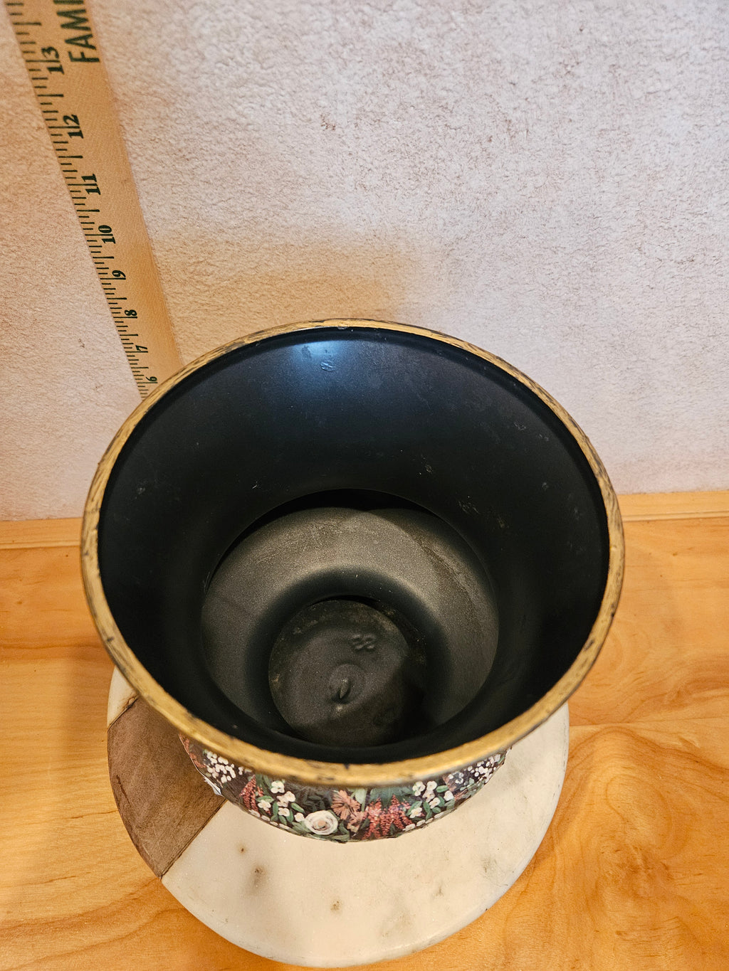 Floral Decorative Pot