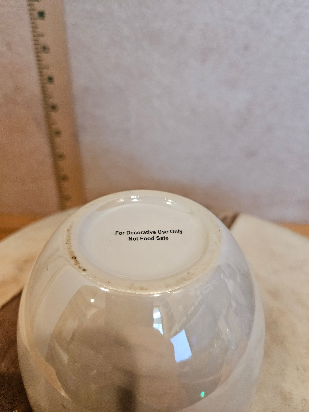 White Ceramic Decorative Bowl with Handle