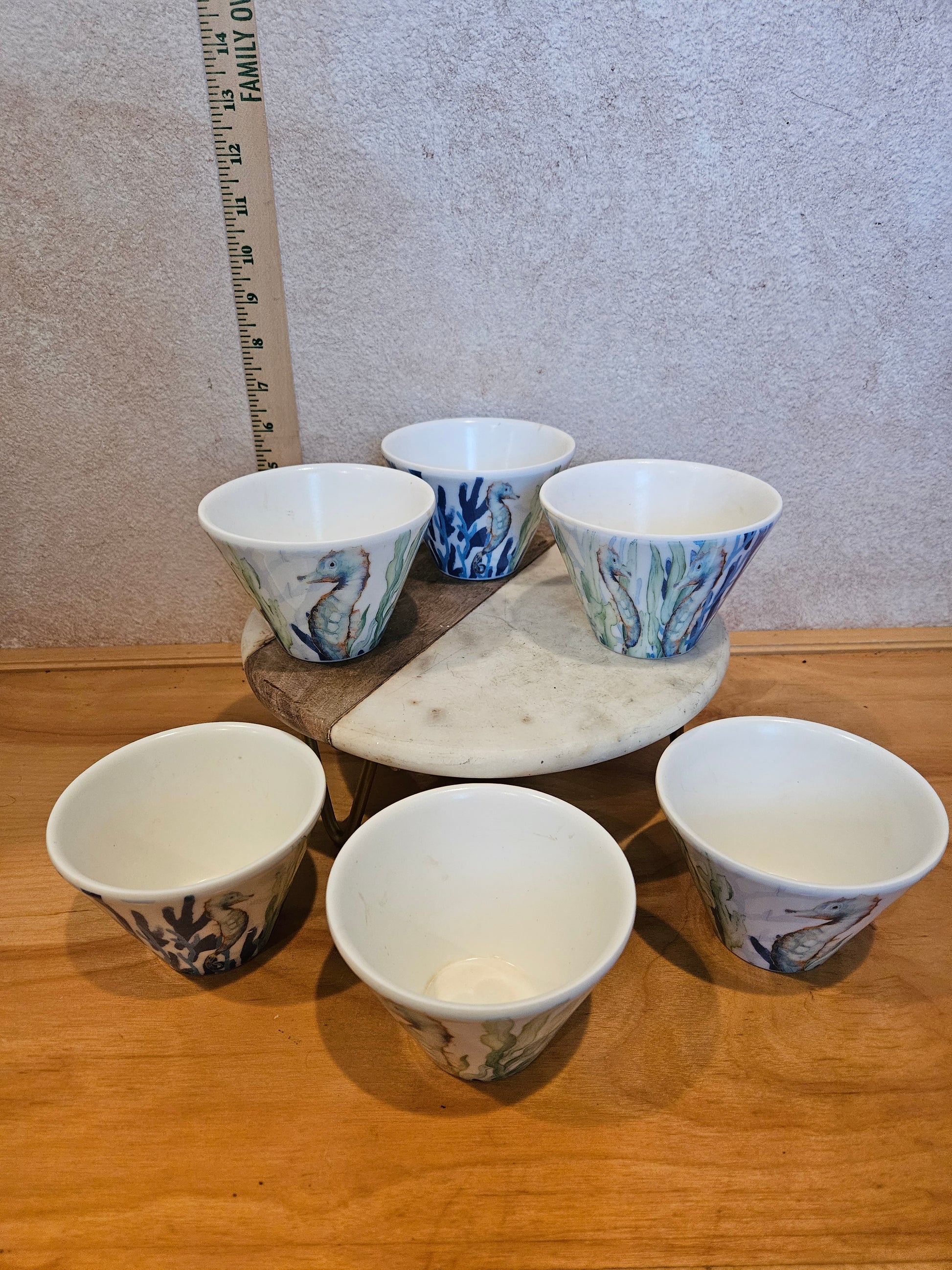 Set of 6 Decorative Seahorse Bowls