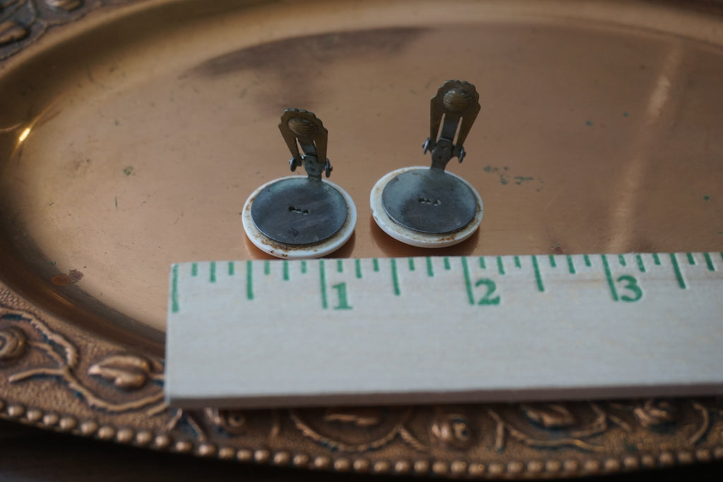 White Fabric Covered Button Magnets