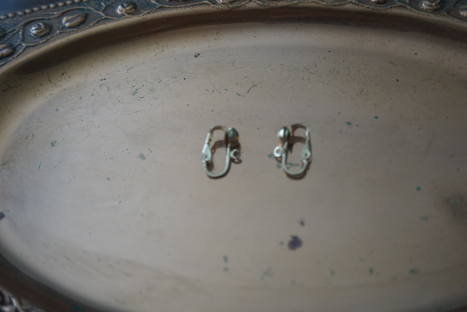 Gold Tone Clip On Earrings