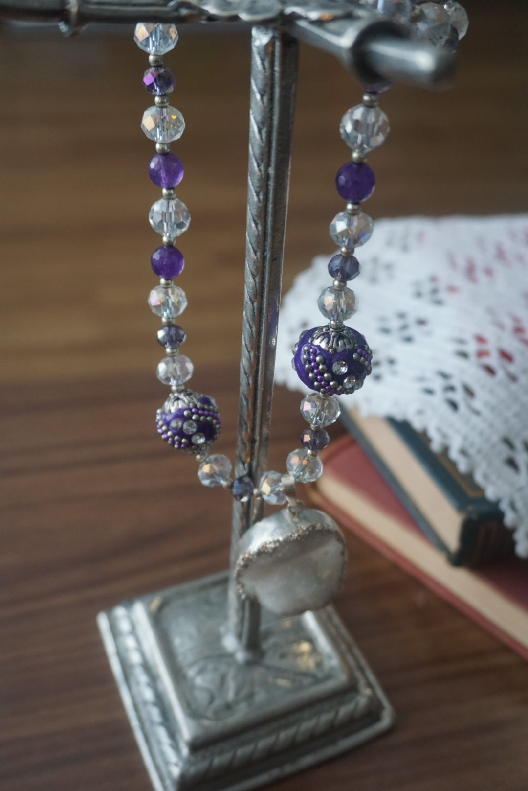 Purple and Silver Beaded Necklace with Agate Pendant