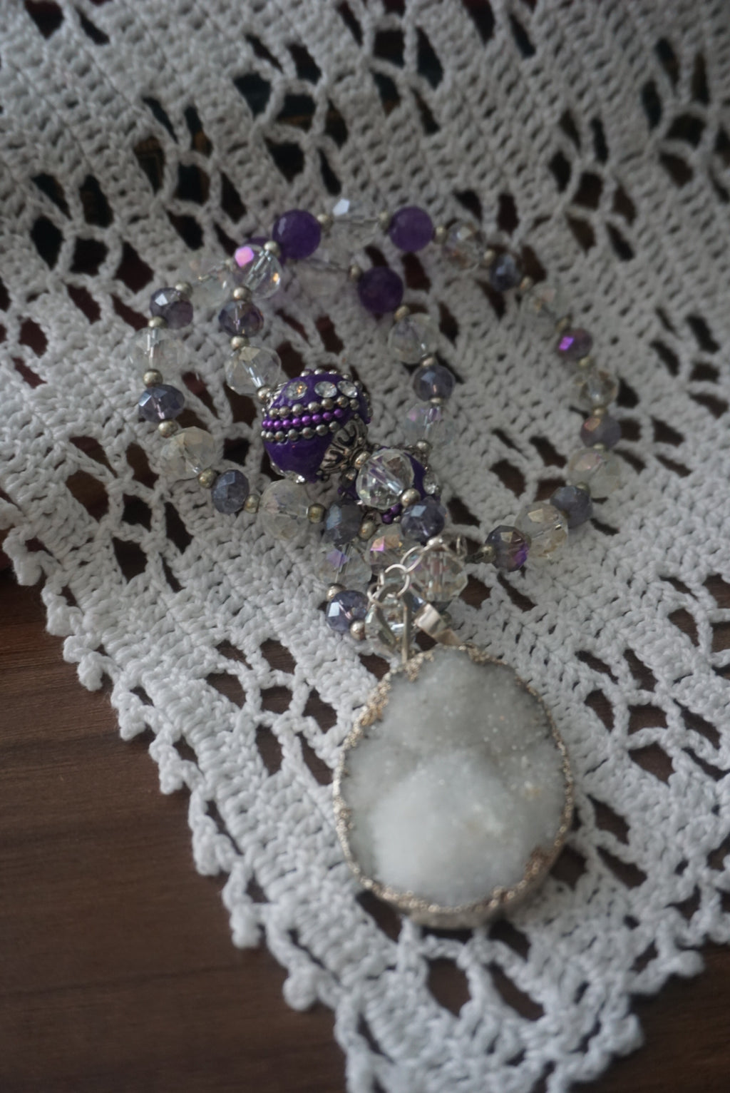Purple and Silver Beaded Necklace with Agate Pendant