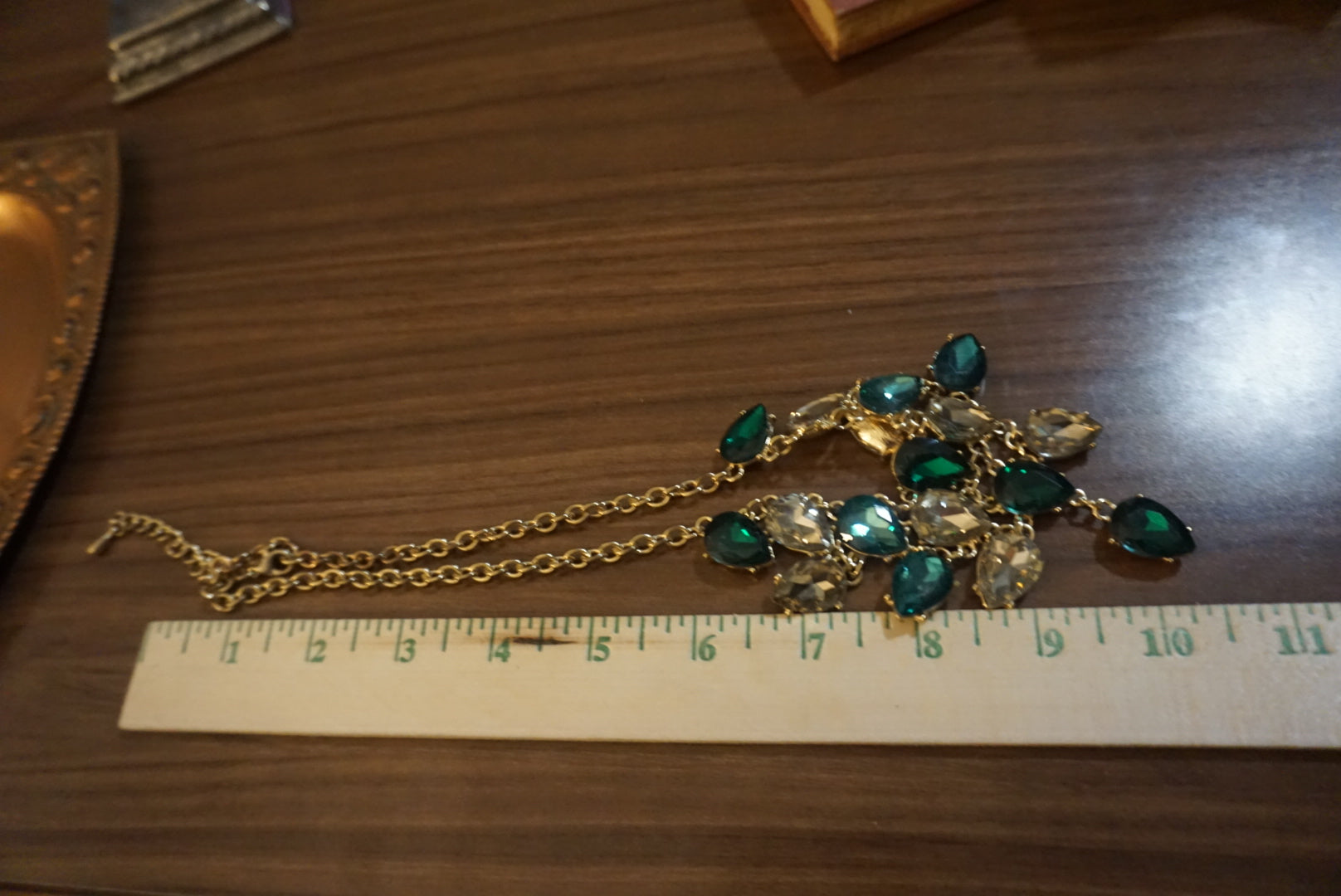 Vintage Statement Jewelry Necklace with Teardrop Stones