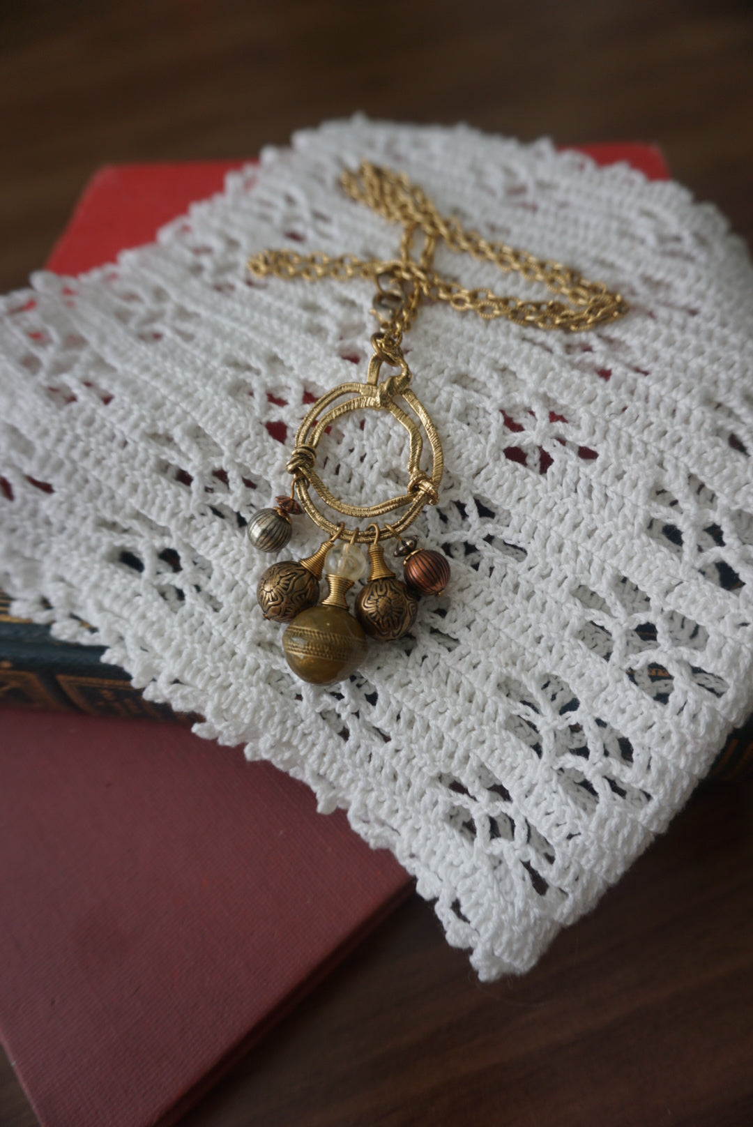 Vintage Gold Tone Beaded Necklace