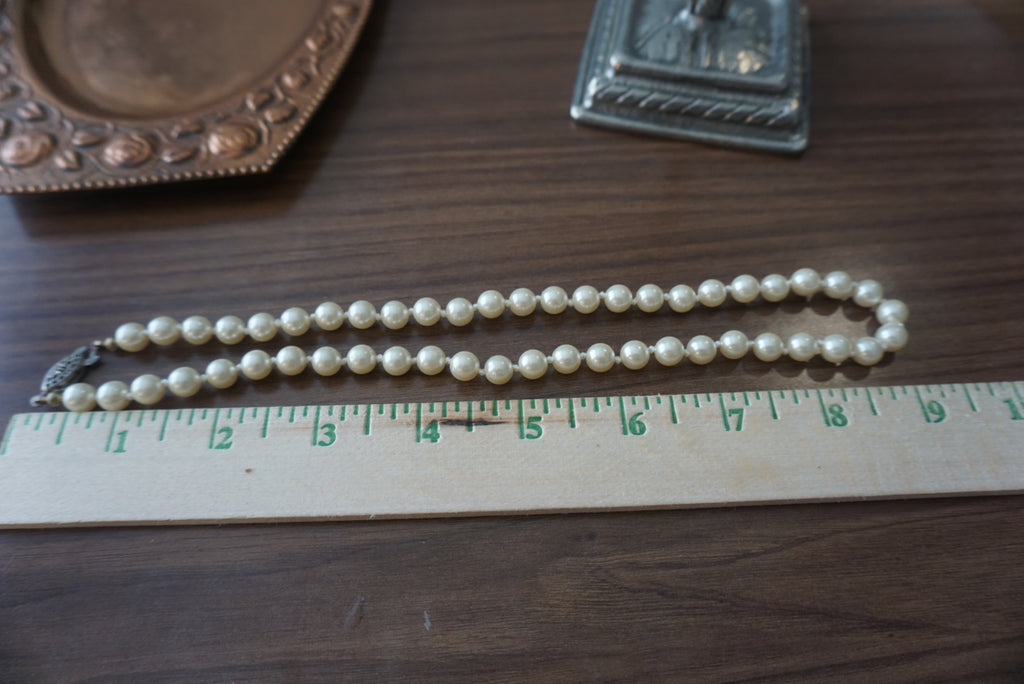 Classic Pearl Necklace