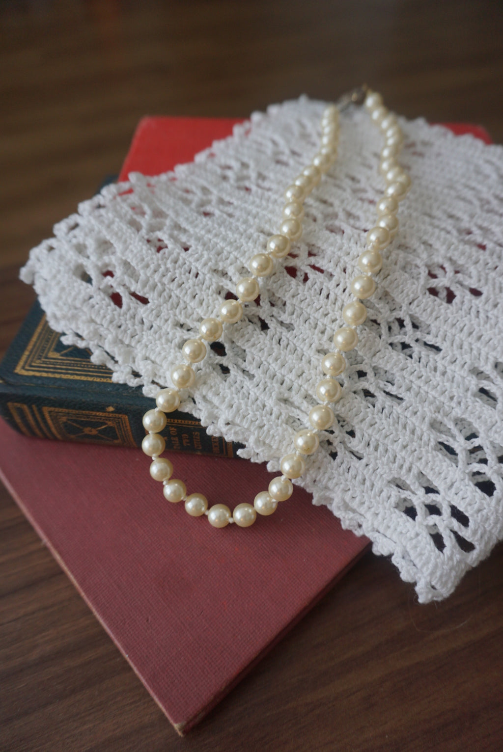Classic Pearl Necklace