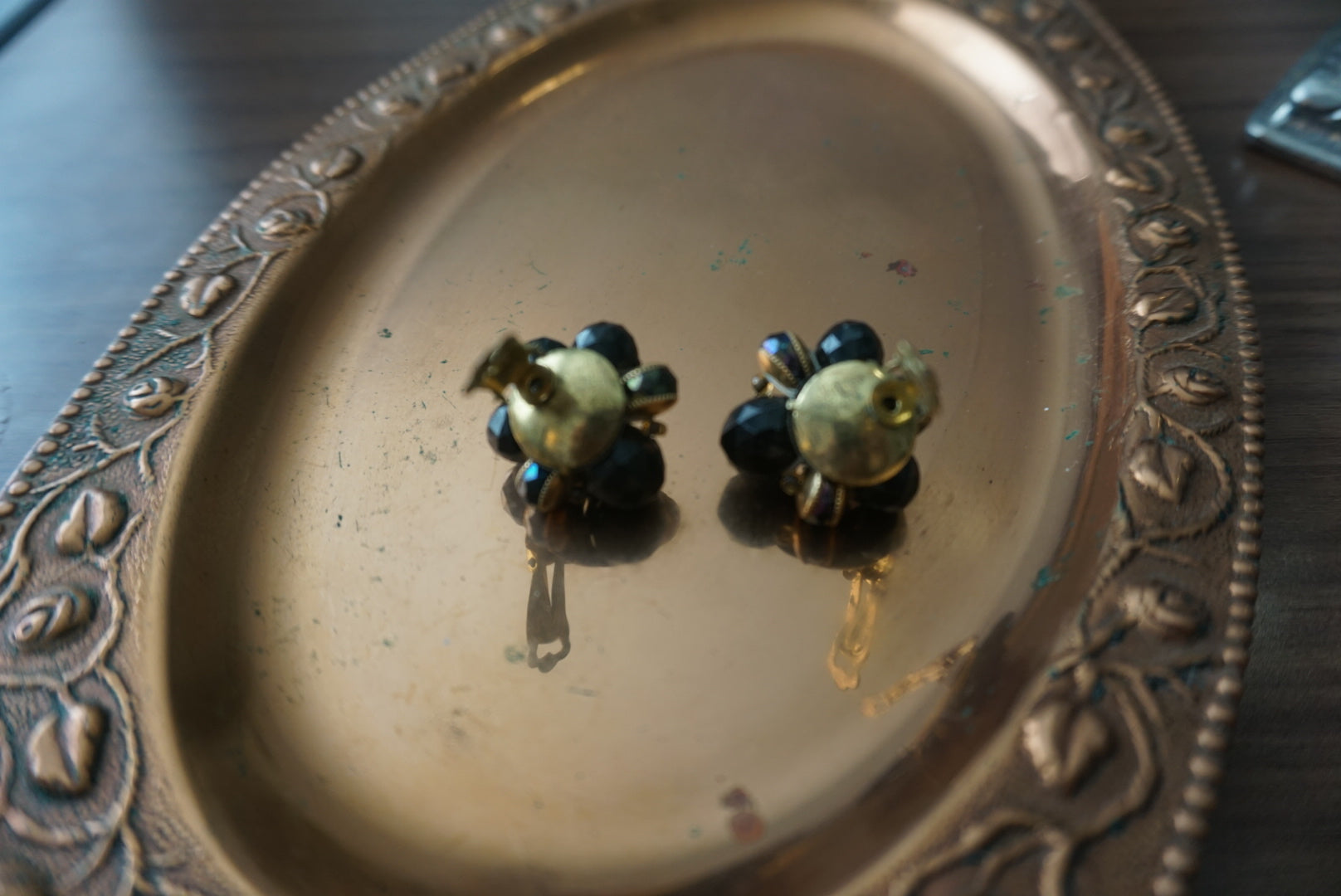 Vintage Black Floral Clip-On Earrings