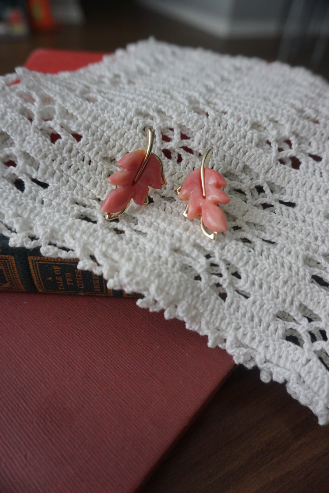 Pink Floral Leaf Brooch Pins