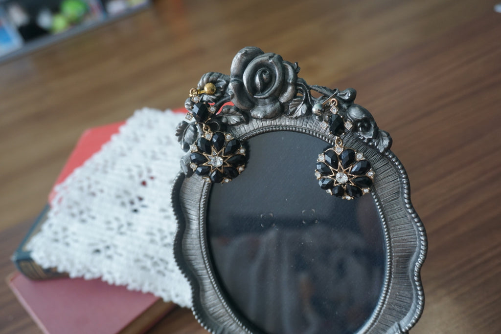 Vintage Black and Gold Earrings