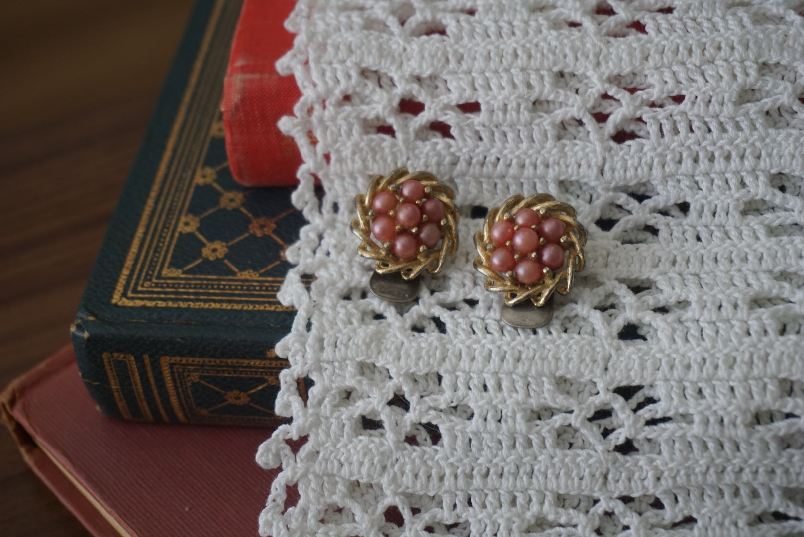 Vintage Pink Pearl Clip-On Earrings