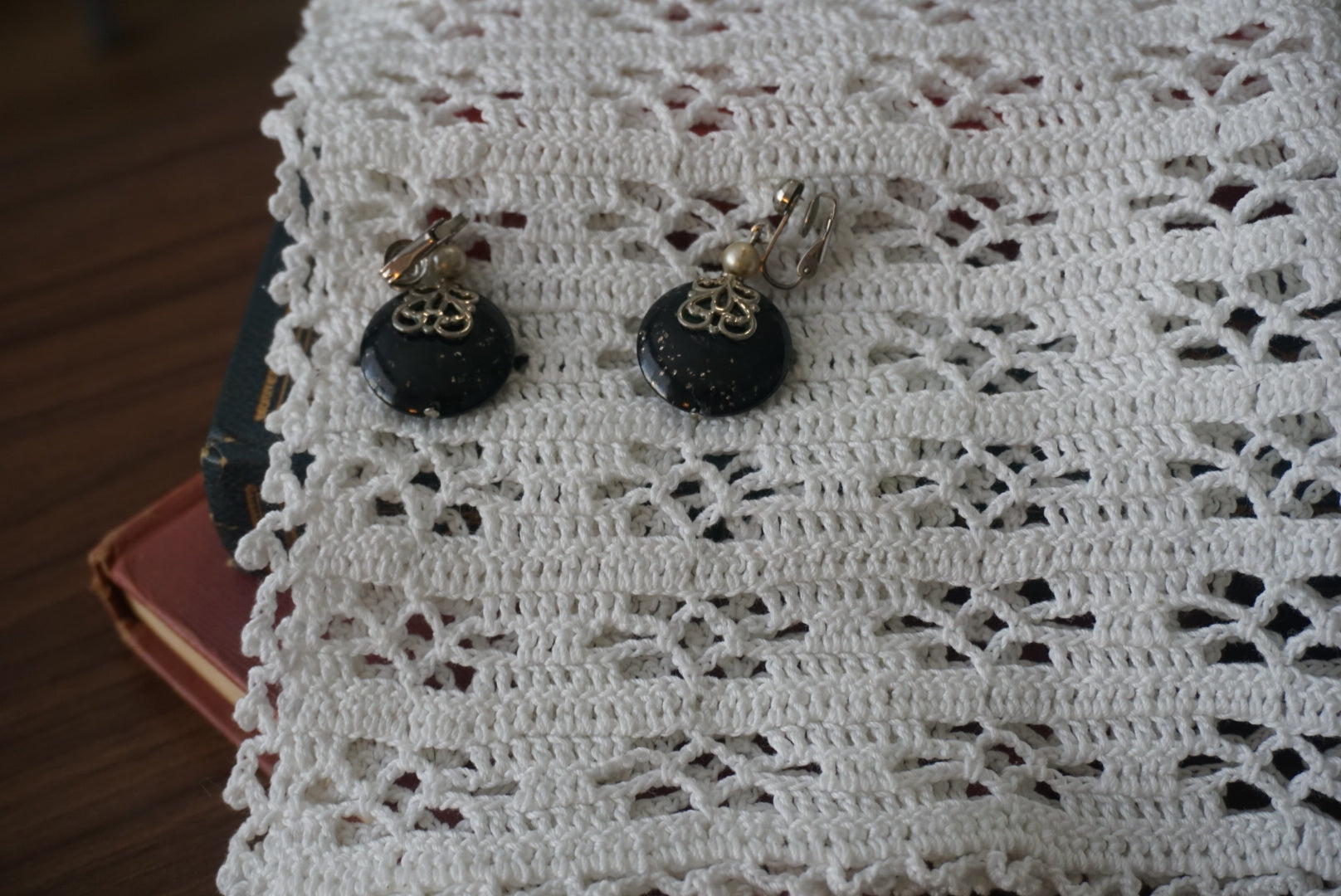 Vintage Black and Silver Clip-On Earrings
