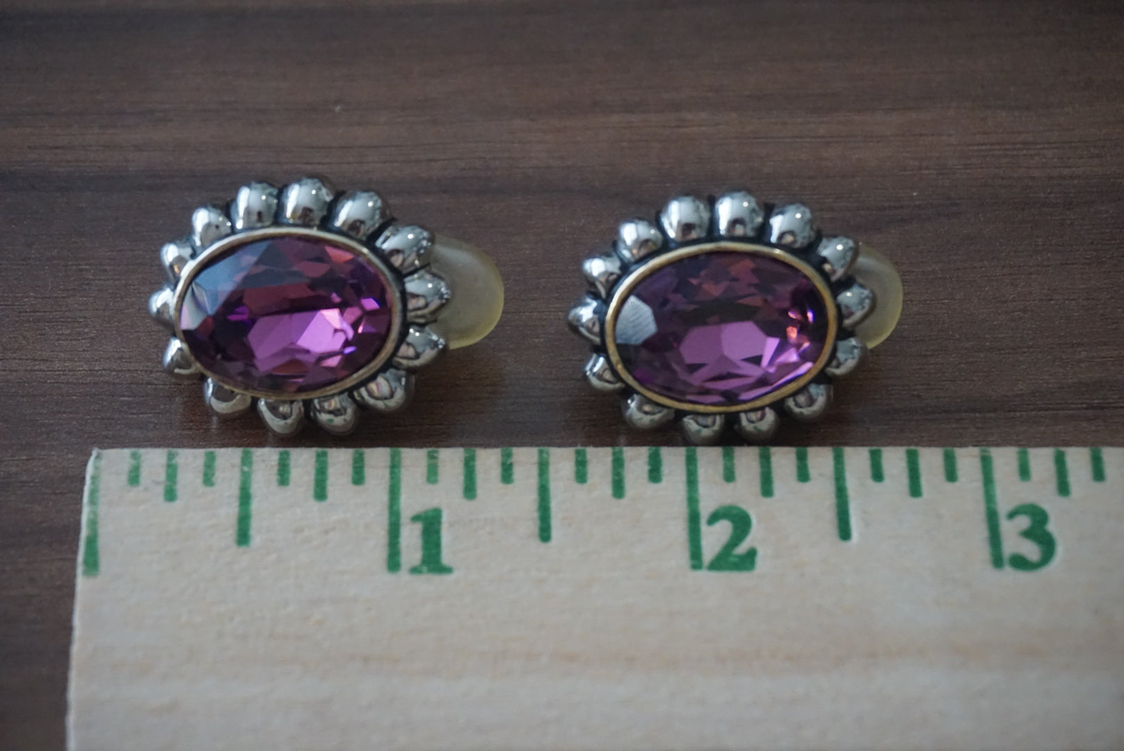 Vintage Floral Design Clip-On Earrings