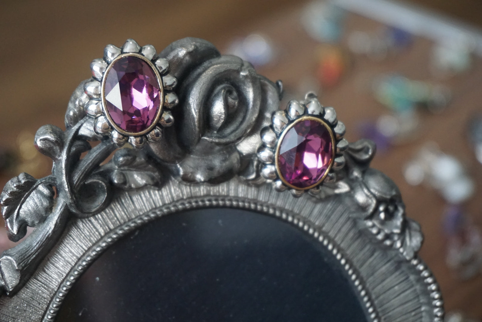 Vintage Floral Design Clip-On Earrings