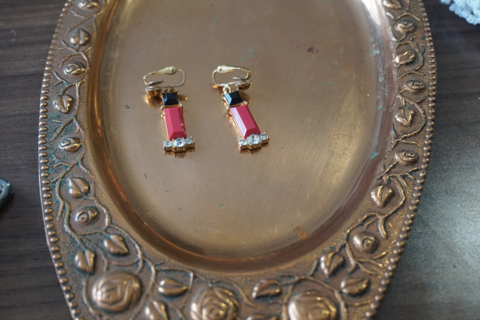 Vintage Red and Black Enamel Clip-On Earrings