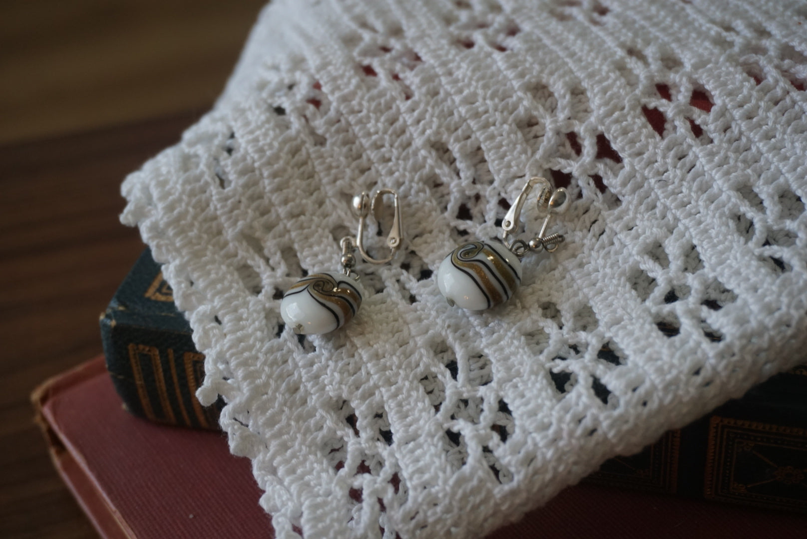 Elegant White and Gold Swirl Earrings