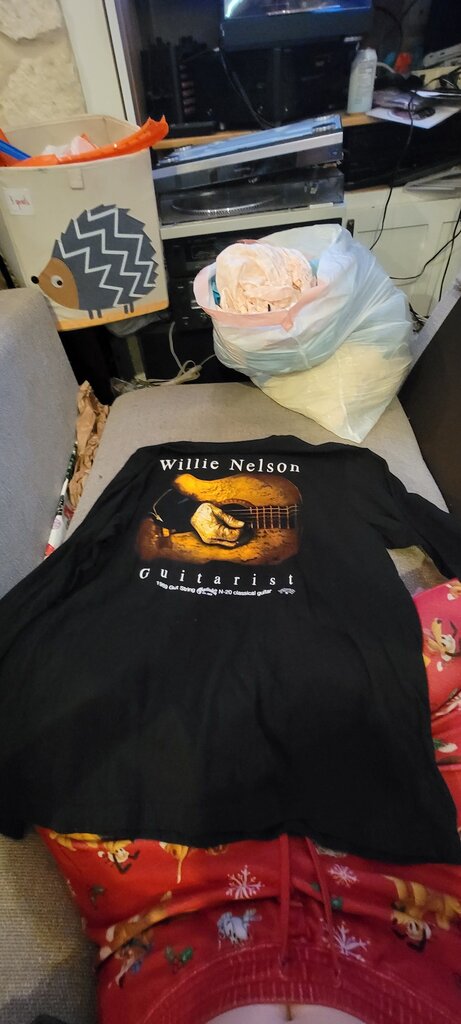 Willie Nelson Guitarist T-Shirt