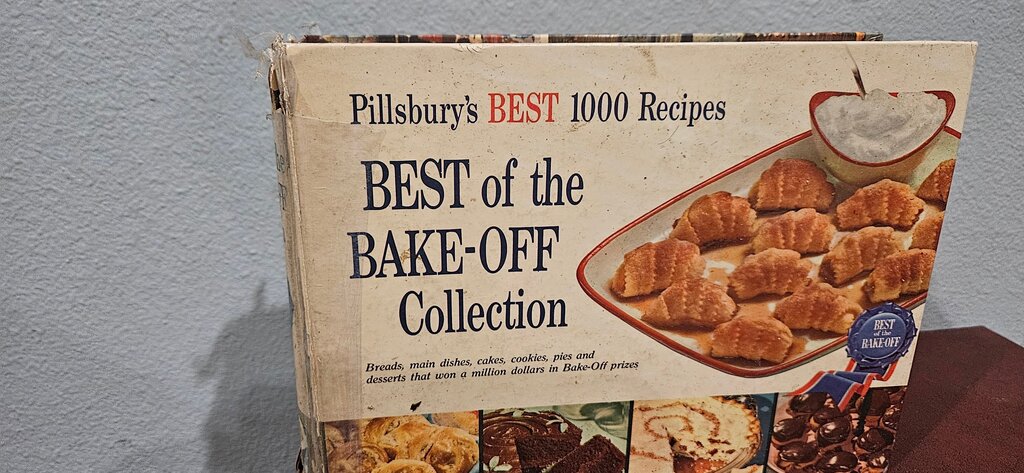 Pillsbury Best of the Bake-Off Collection Cookbook