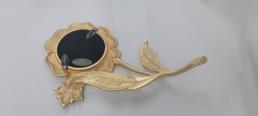 Hard to find Ashleigh Manor Flower Picture Frame