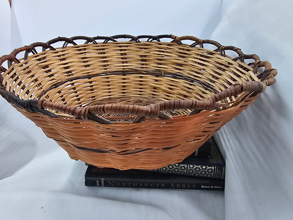 Handwoven Decorative Wicker Basket