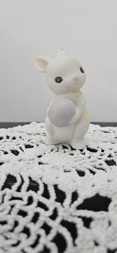 Vintage 1984 Hallmark Cute White Bunny Figurine with Egg