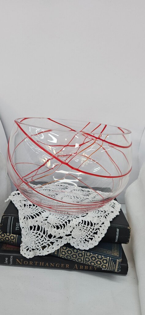 Decorative Art Glass Red and Clear glass Bowl