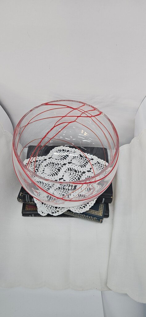 Decorative Art Glass Red and Clear glass Bowl