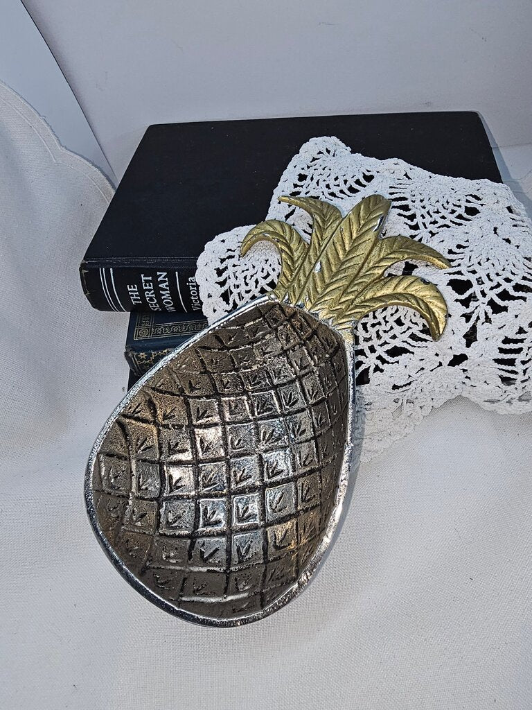 Metal Pineapple Decorative Bowl