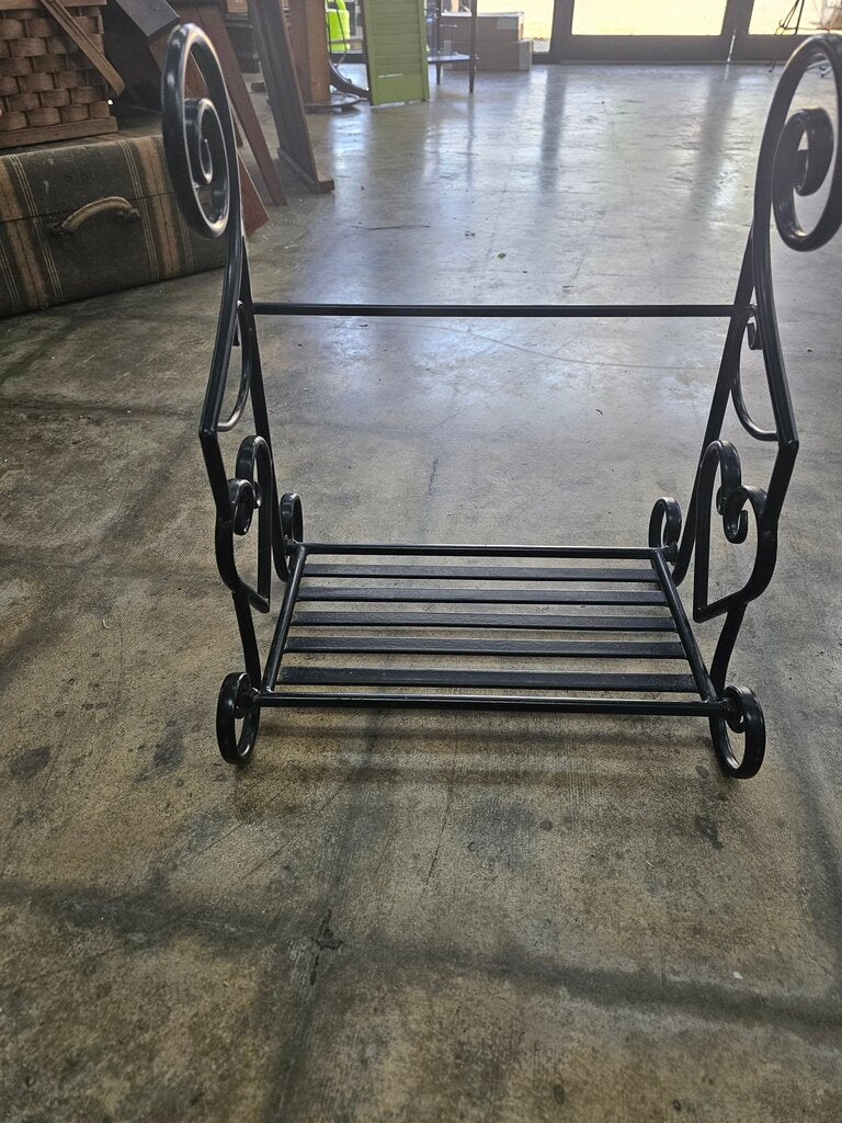 Metal Decorative Stand