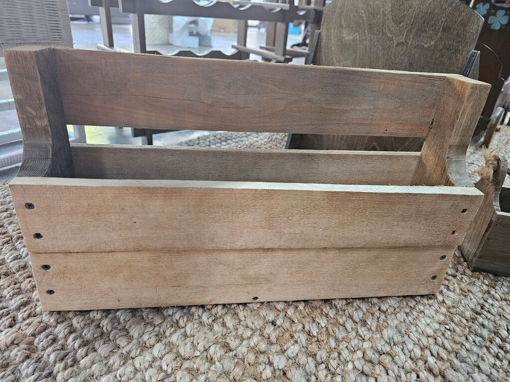 Vintage Wooden Storage Caddy/planter farmhouse country chic
