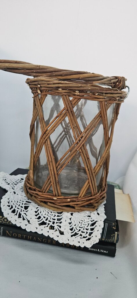 Woven Glass Lantern Vase