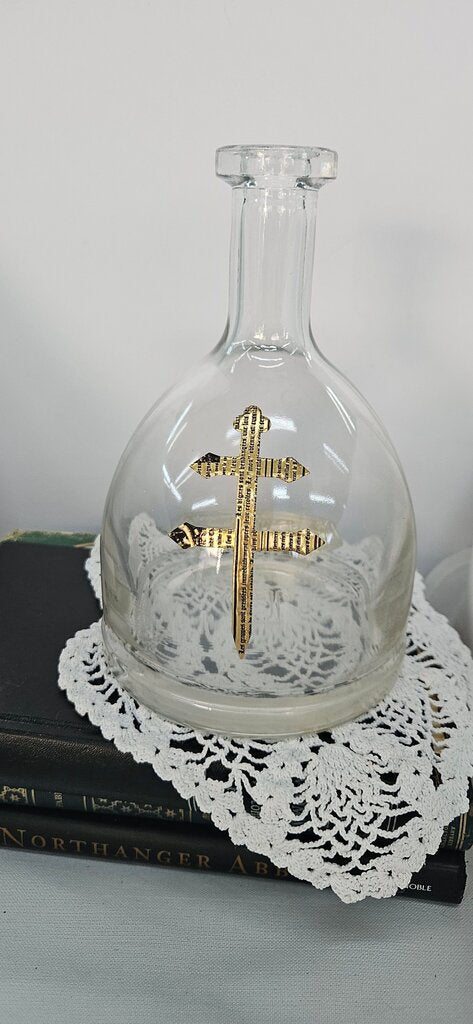 Vintage D'USSE VSOP Cognac Empty 750ml Embossed Glass Bottle Glass Decanter with Gold Accent