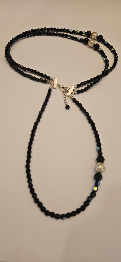 Elegant Black Beaded Necklace