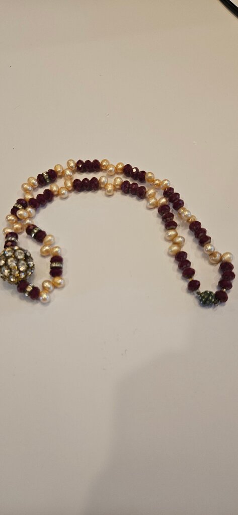 Vintage Beaded Necklace with Pearls and Rhinestone