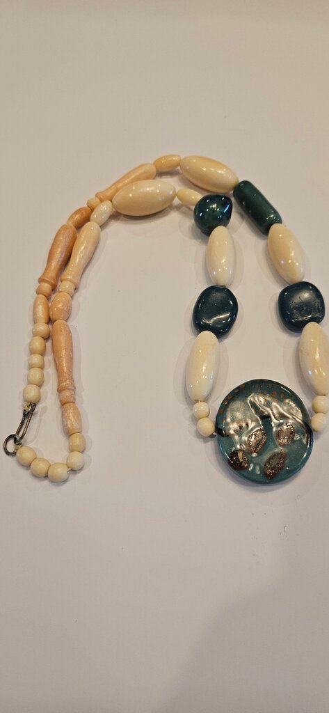Vintage Beaded Necklace