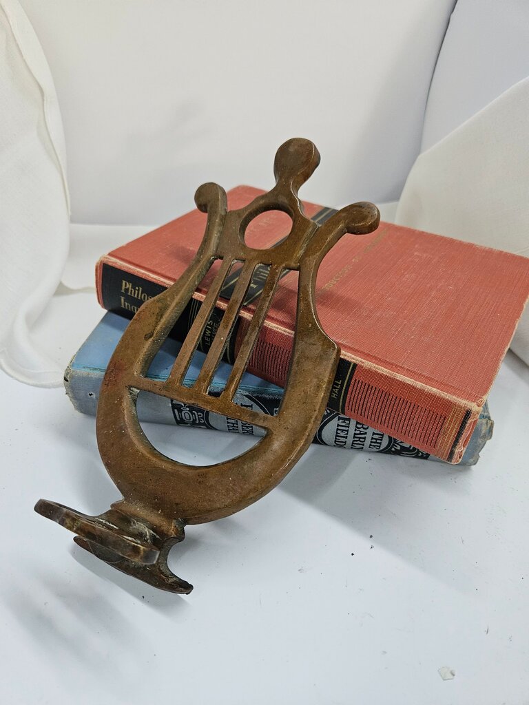 Vintage Brass Lyre Music Stand label