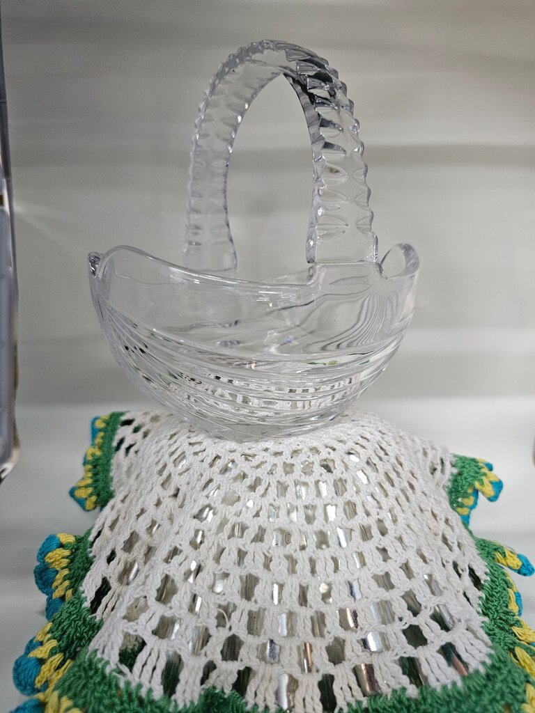 Glass Decorative Basket with Handle label