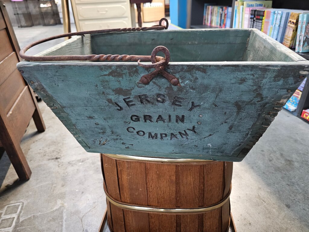 Vintage Jersey Grain Company Wooden TotePrimitive Farmhouse Wood Bucket Blue Chippy Paint Handle label