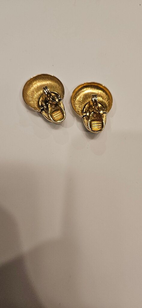 Vintage Gold Clip-On Earrings with Dark Blue Stone