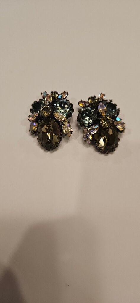 Vintage Floral Clip-On Earrings