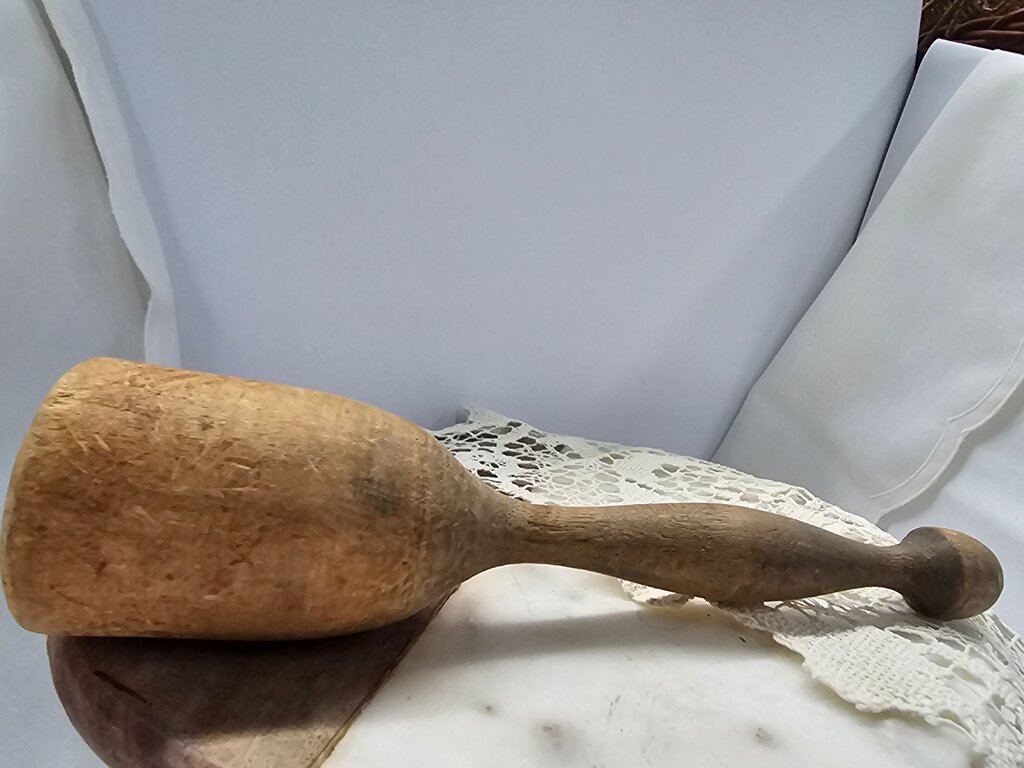 Vintage Wooden Kitchen Pestle/Potato Masher/ pounder