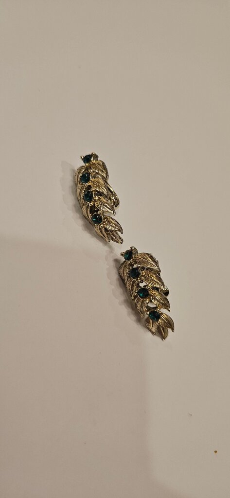 Vintage Leaf Design Earrings with Green Stones