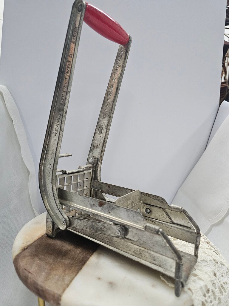 Vintage Ekco Table Top French Fry Potato Cutter Metal Red wood handle Slicing Tool